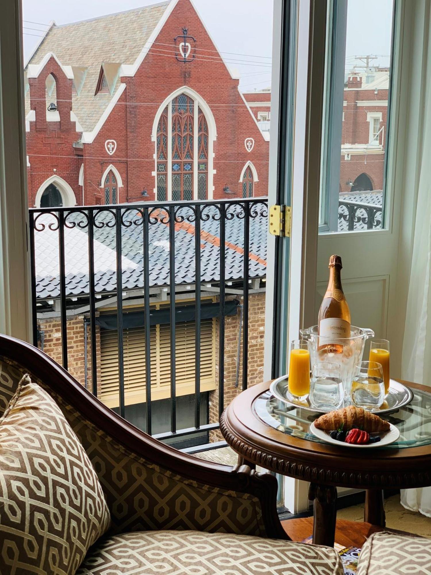 Market Pavilion Hotel Charleston Buitenkant foto
